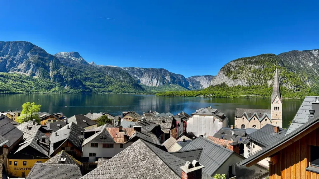 Hallstatt day trip from Linz with lake views and mountain scenery