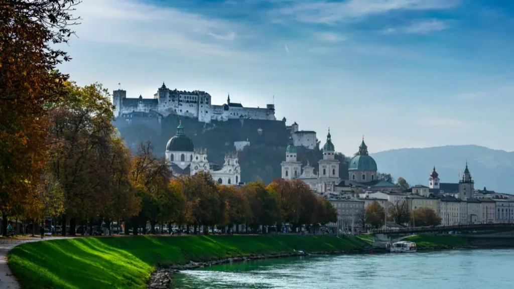 Salzburg day trip from Linz with Old Town streets and classic Austrian views
