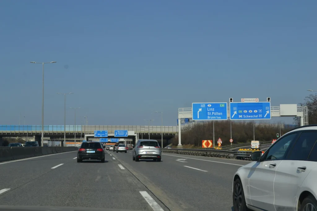 Driving from Vienna to Linz by car