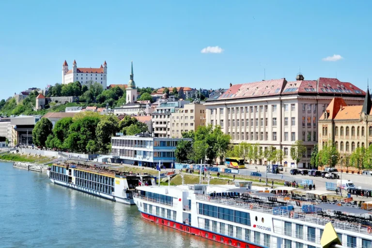 Vienna to Bratislava Day Trip 2026: Easy Itinerary and What to Book