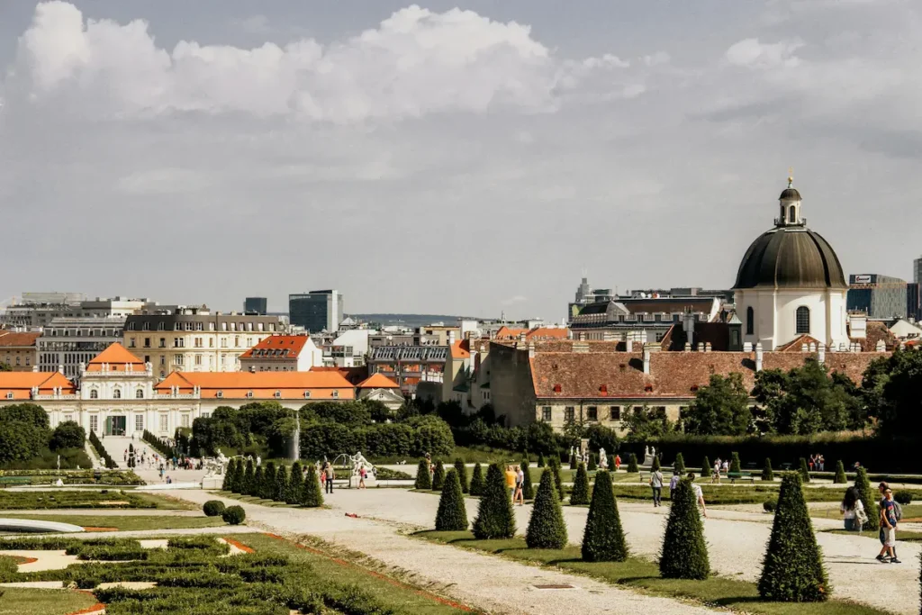 Belvedere Palace Gardens in Vienna, a free attraction for budget travelers